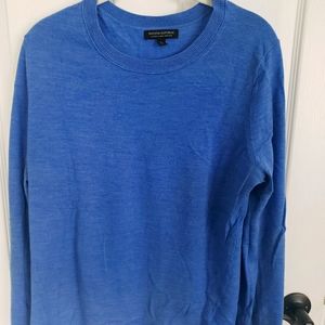 NEVER WORN BANANA REPUBLIC PULLOVER